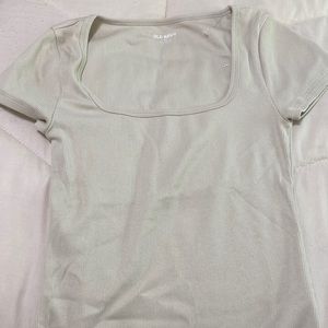 Old navy shirt